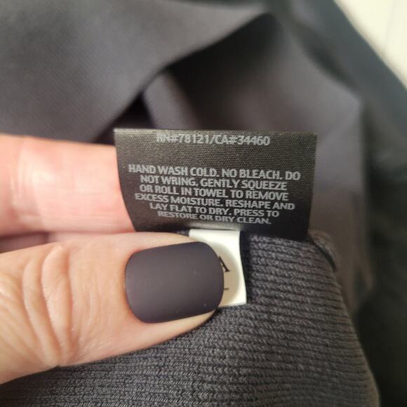 Eileen Fisher Lace Skirt Medium Black Knit Pull On Stretch Elastic Waist Pencil - Picture 7 of 7